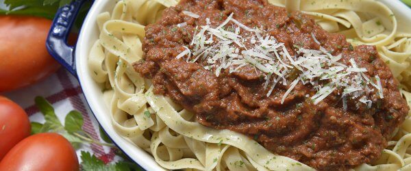 Meat Sauce 1200×500 traditional meat sauce